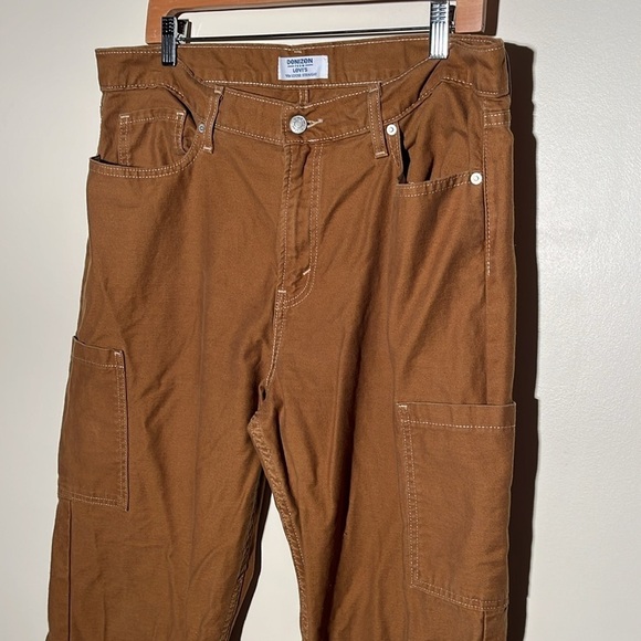 Levi’s Denizen 90s Loose Fit Straight Pants - Picture 4 of 9